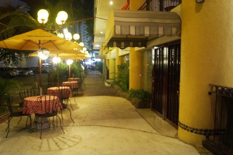 Club Del Sol By Ng