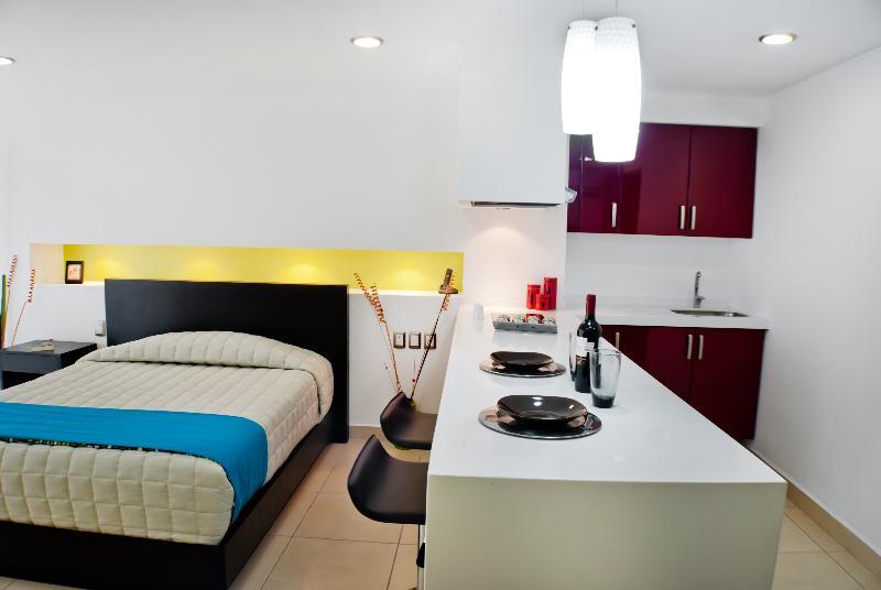 Ramada By Wyndham & Hotel