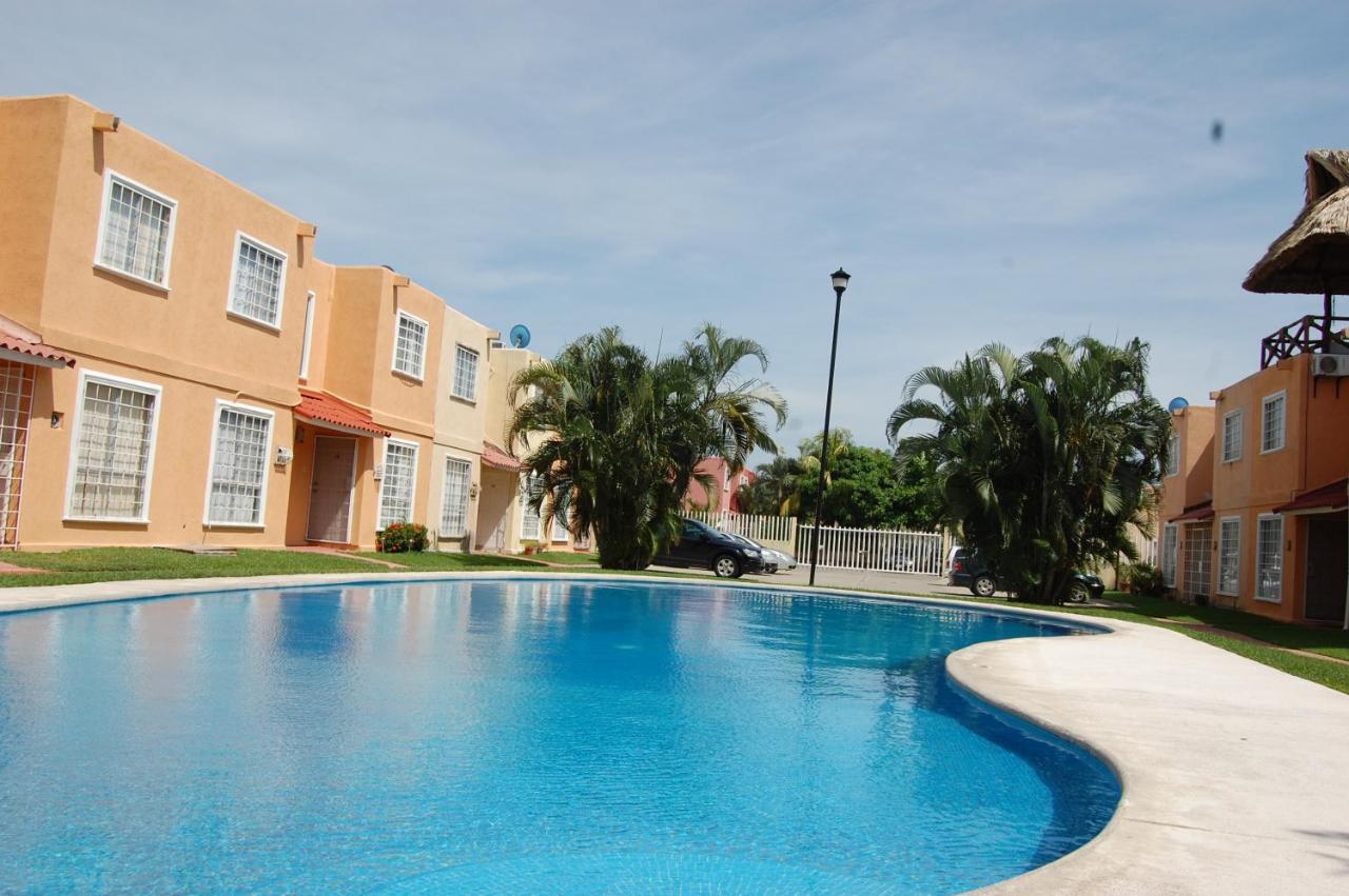 La Casa De Los Gatos Acapulco