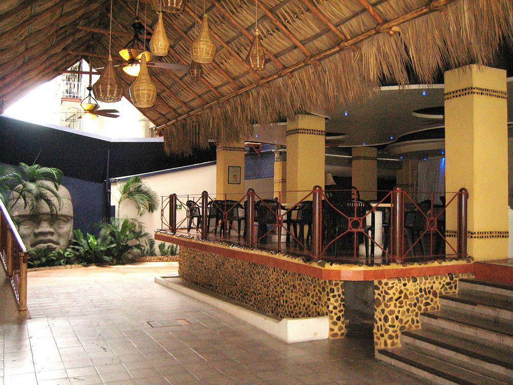 Club Del Sol By Ng 3*