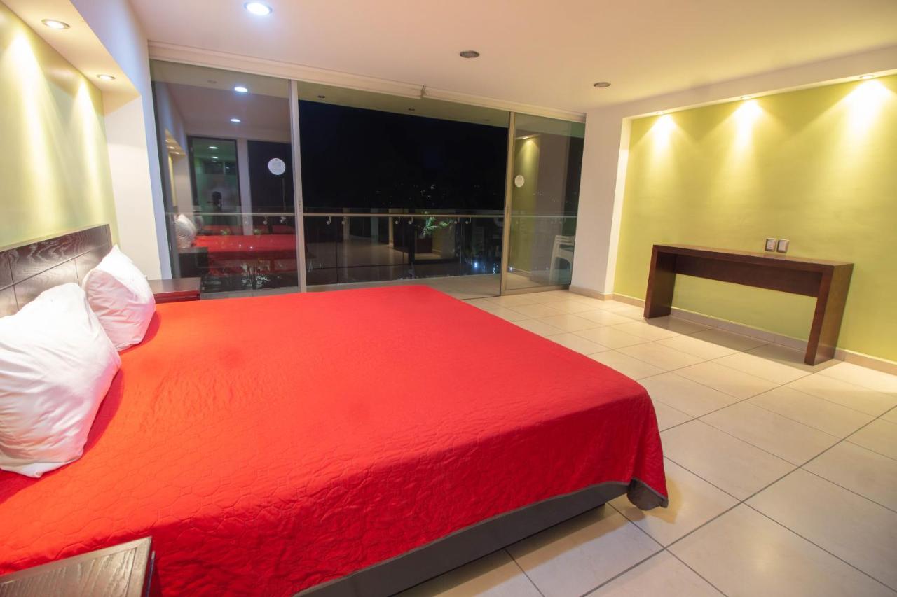 Hotel Ramada By Wyndham & Acapulco
