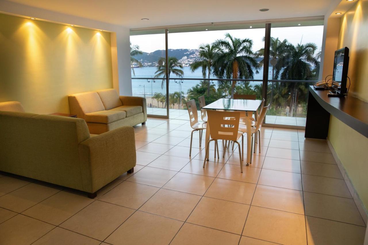 Hotel Ramada By Wyndham & Acapulco