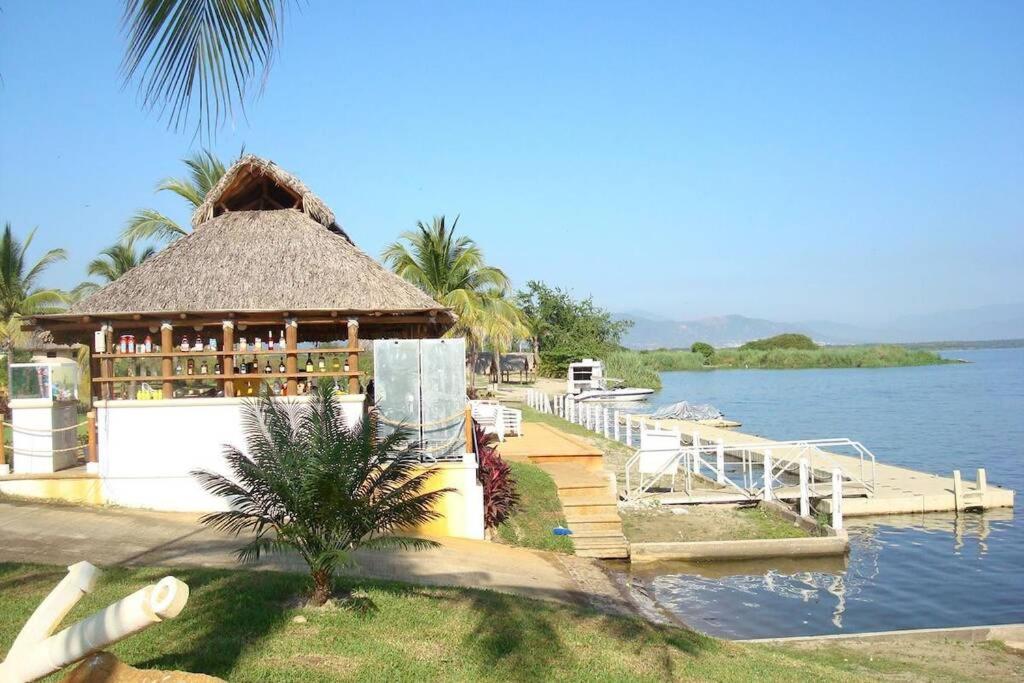 Marina Diamante Planta Baja Apartment Acapulco