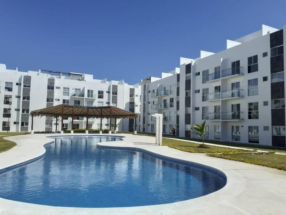 Diamante!! Hermoso Departamento Nuevo!! Apartamento