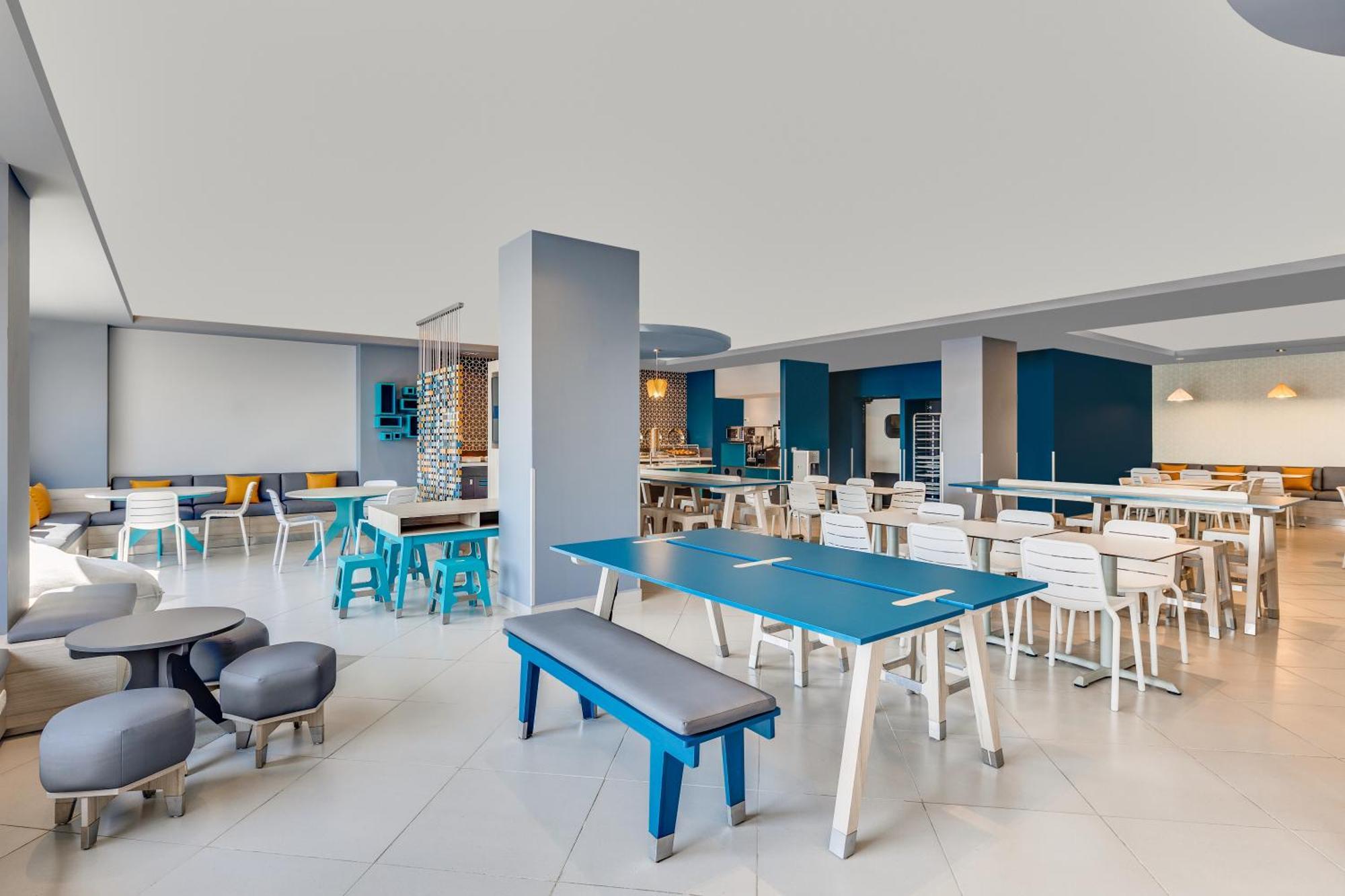 One Costera Hotel