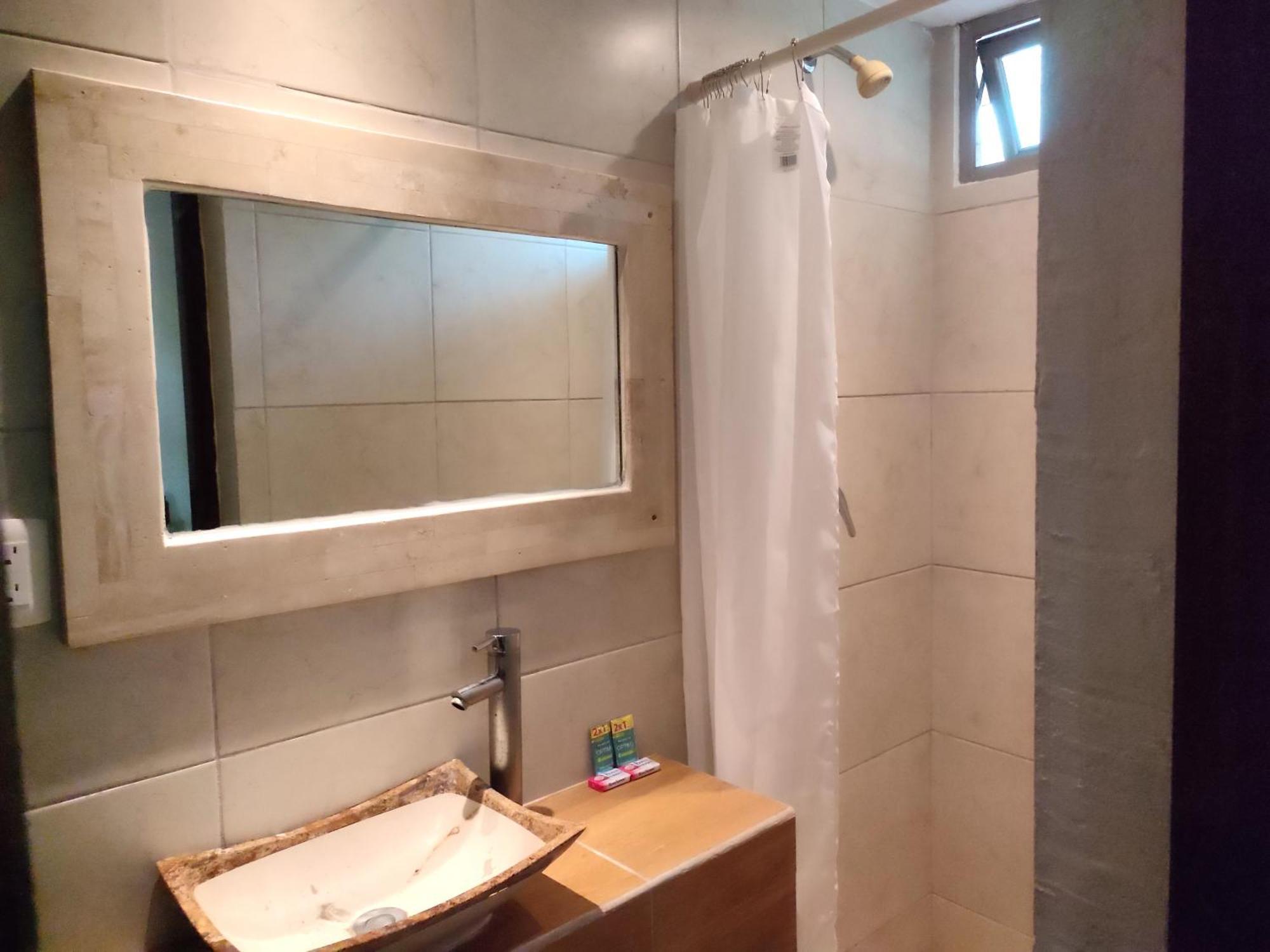 Ashly Boulevard Economy hotel *