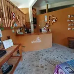 Wayahnb\'al eco hostal