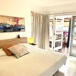 Casa de las Olas Surf&Beach Club