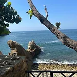 Acapulco, Gro Sirenas