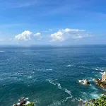 Acapulco, Gro Sirenas