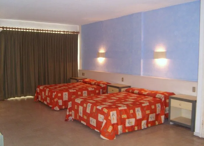 Maralisa Beach Club