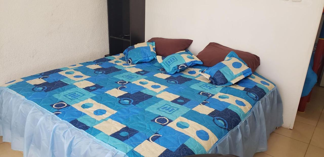 Twin Towers Departamento Vip Playa Apartamento
