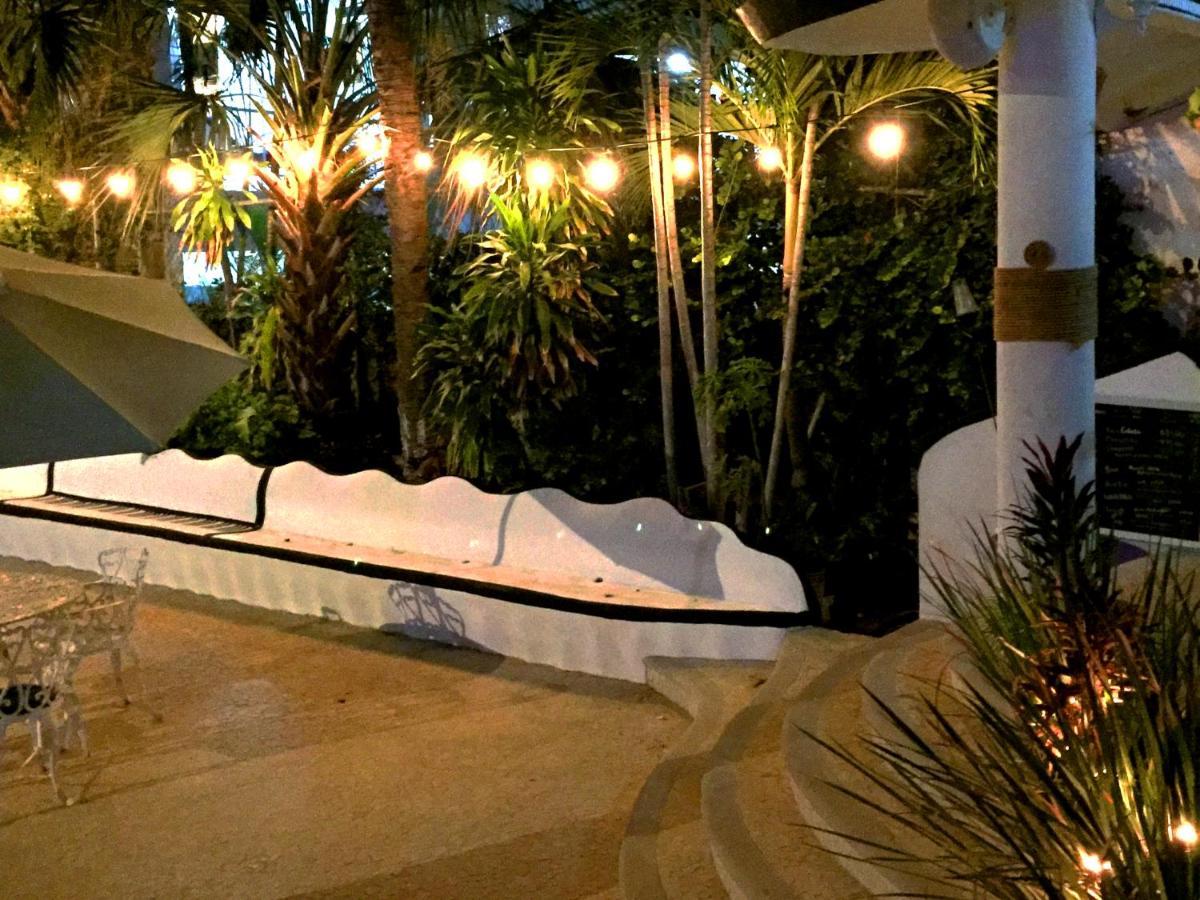 Palmitas Acogedor Departamento Nivel Piscina Gigante Jardines * Acapulco