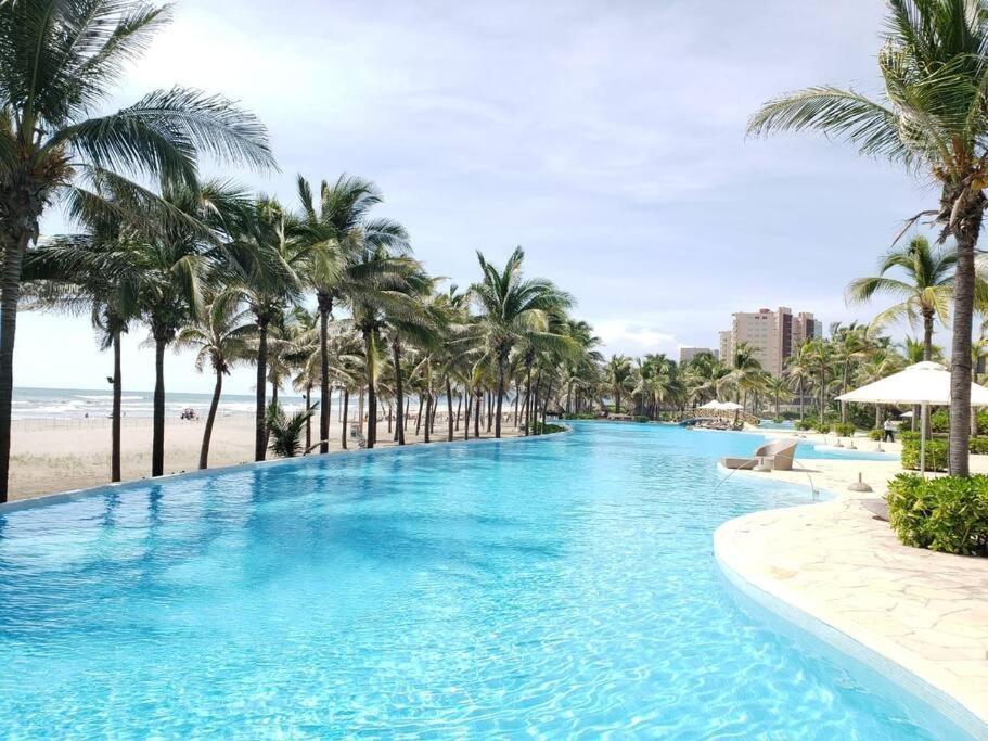 Departamento De Lujo Con Playa Privada Diamante Apartamento