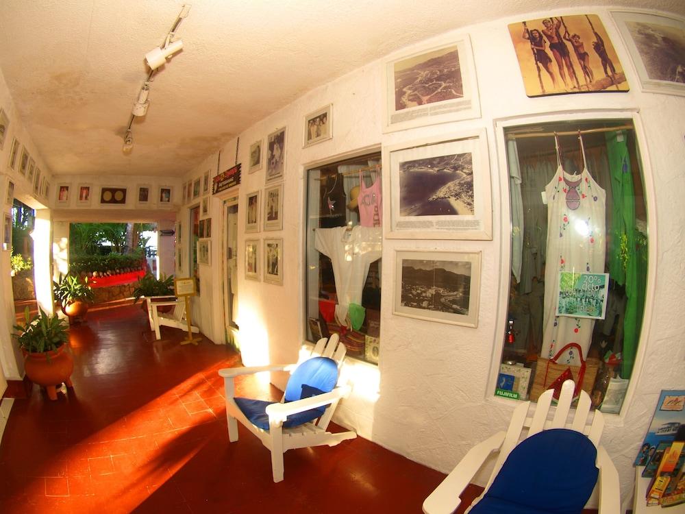 Flamingos Acapulco