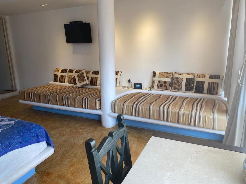Casa De Olas Surf&beach Club