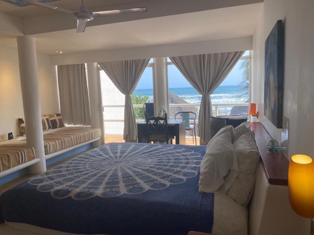 Hotel Casa De Olas Surf&beach Club Acapulco