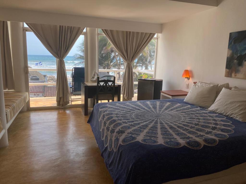 Casa De Olas Surf&beach Club Hotel Acapulco