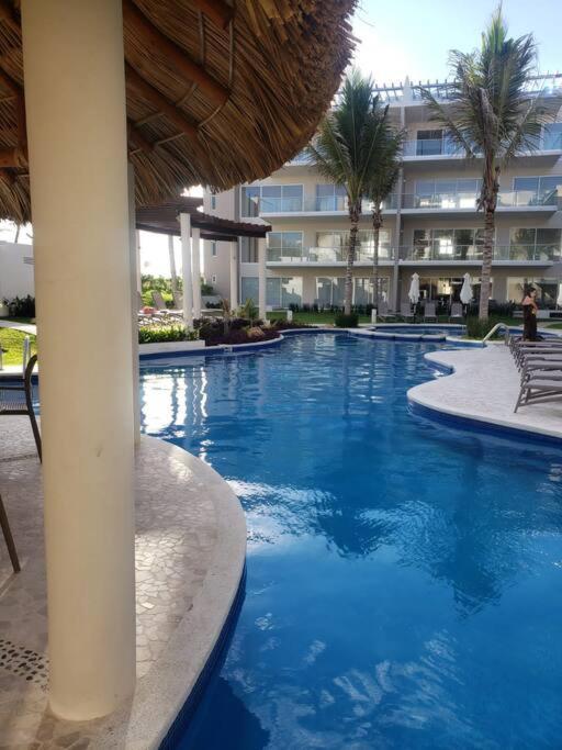 Depa De Lujo En Diamante Con Club De Playa A Pie-precio Especial Apartment *