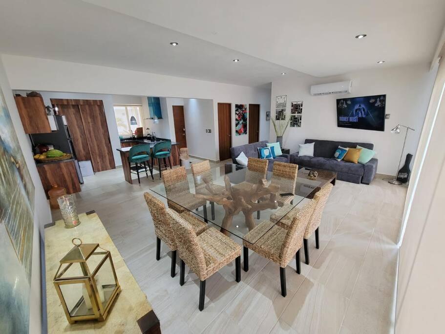 Depa De Lujo En Diamante Con Club De Playa A Pie-precio Especial Acapulco