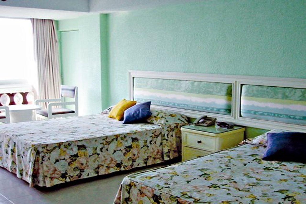 Hotel Hotel And Club Aladinos