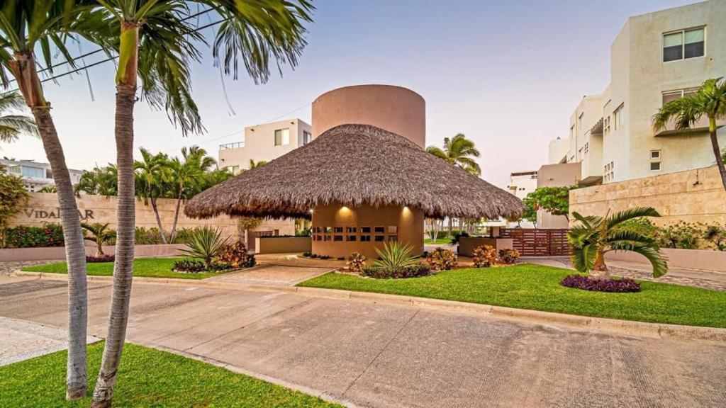Depa De Lujo En Diamante Con Club De Playa A Pie-precio Especial