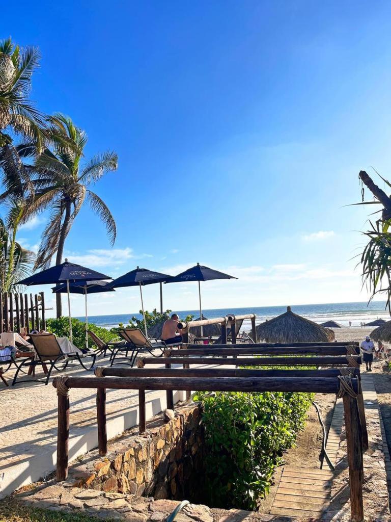Depa De Lujo En Diamante Con Club De Playa A Pie-precio Especial Apartment Acapulco