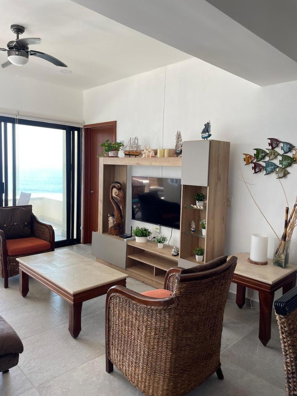 Increible Depto. En Playa Privada. Apartamento Acapulco