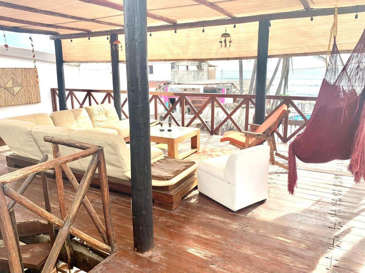 Casa De Olas Surf&beach Club Hotel