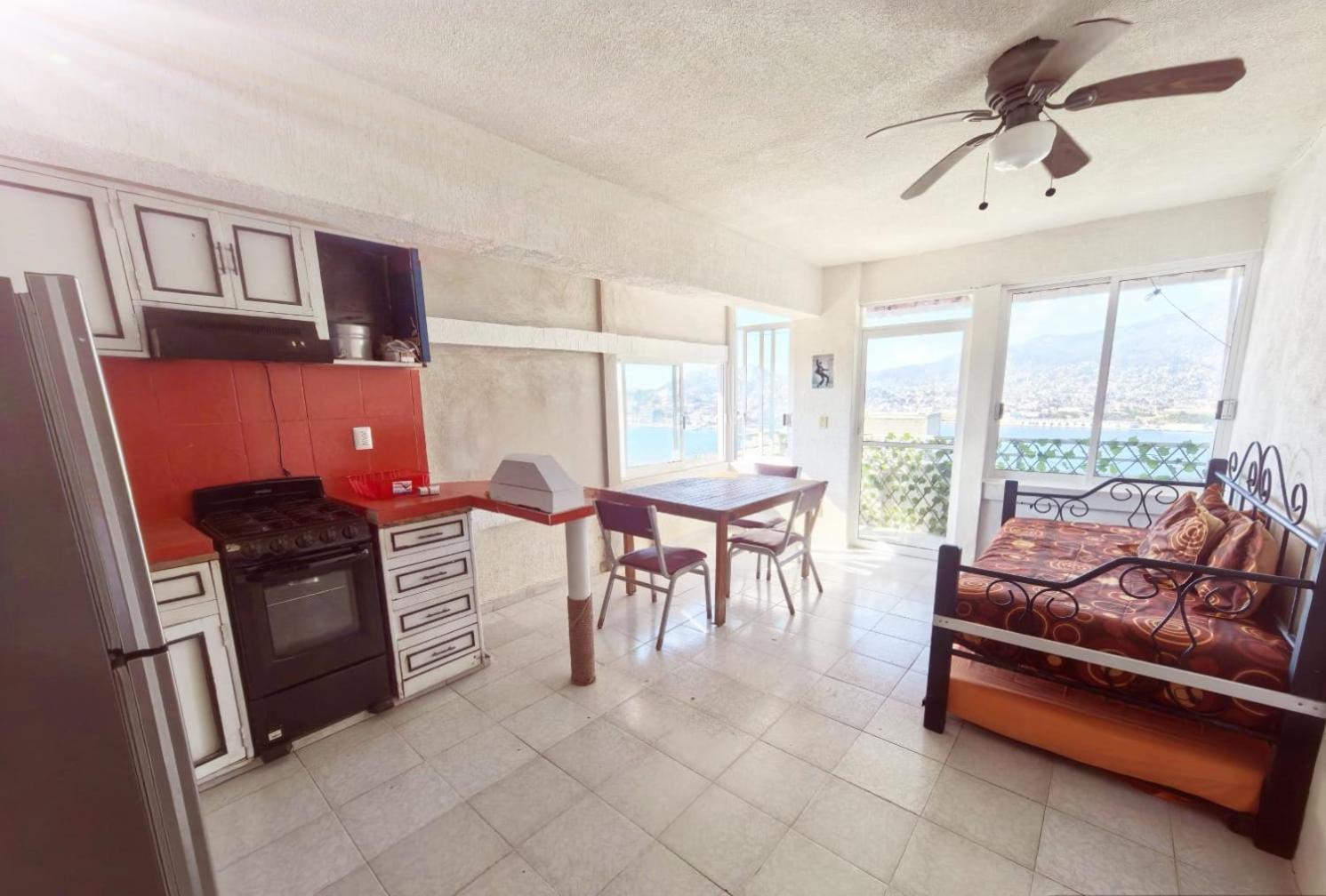 Bahia 50's