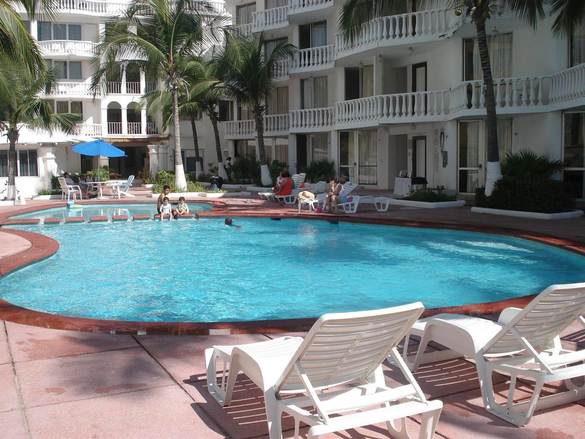 Maralisa Club 3* Acapulco