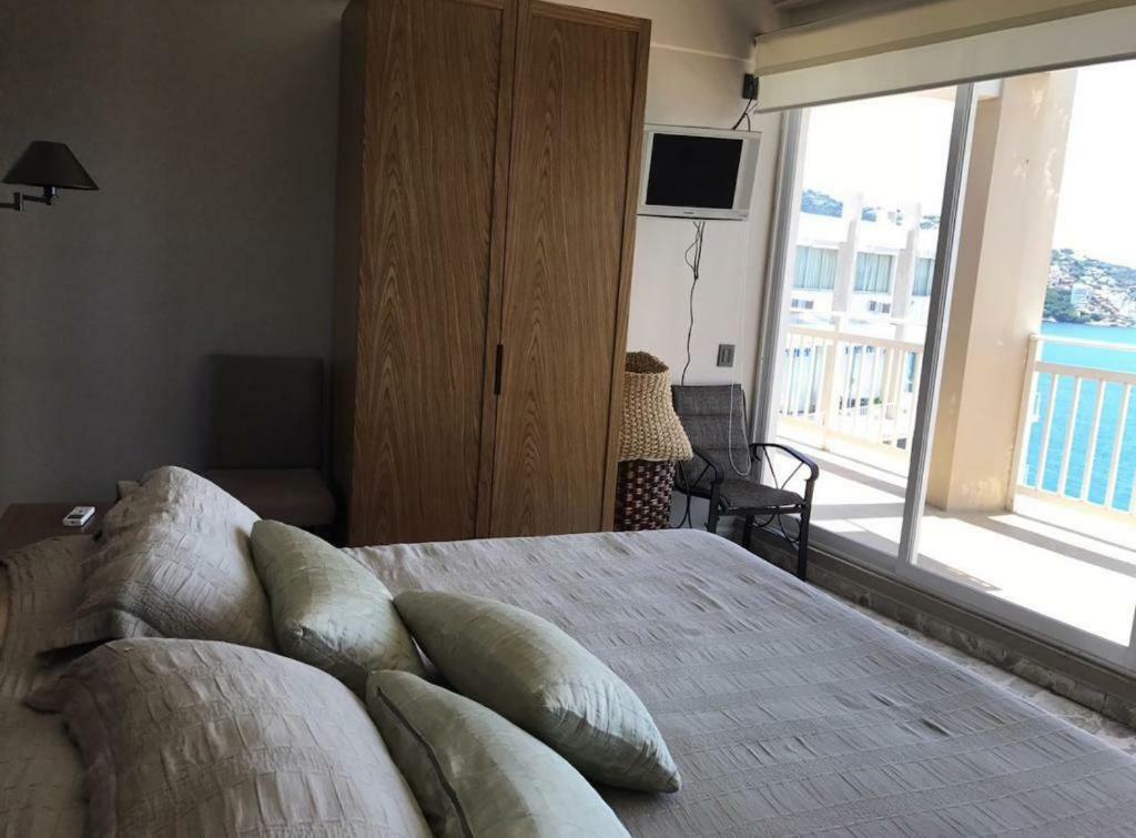 Apartment Condominio Laureles, Acapulco