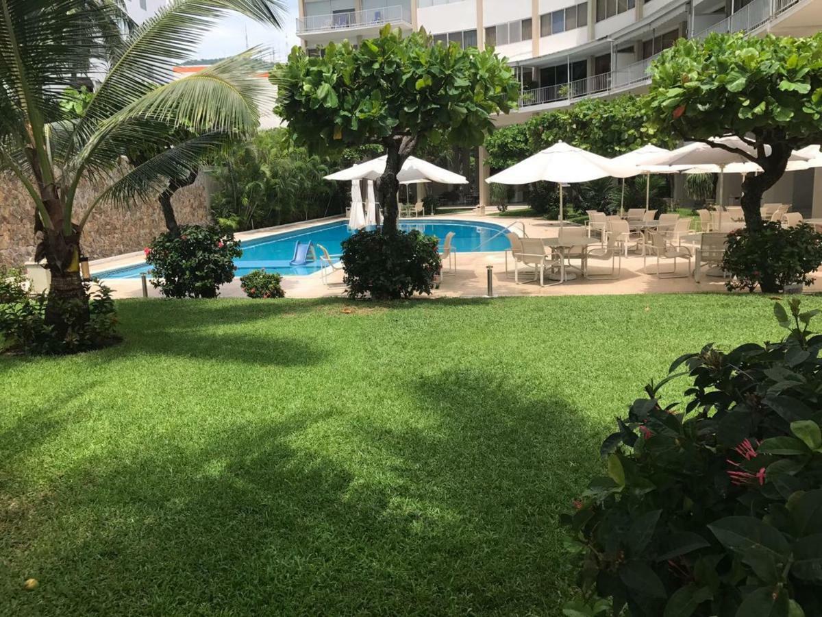 Condominio Laureles, Apartment *
